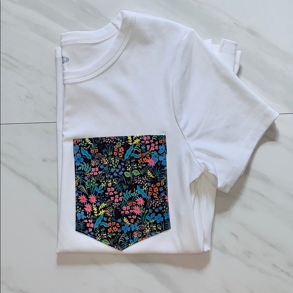 Rifle Paper Co Pocket White Old Navy Soft T-shirt - Picture 2 of 6